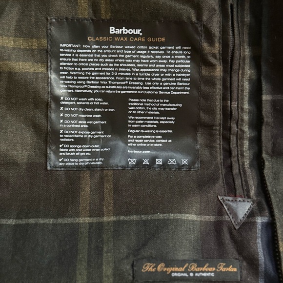 Barbour Acorn Waxed Cotton Jacket - Picture 6 of 7